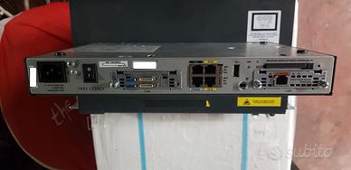 Router Cisco 1841