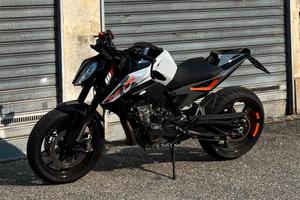 Ktm Duke 790 2024