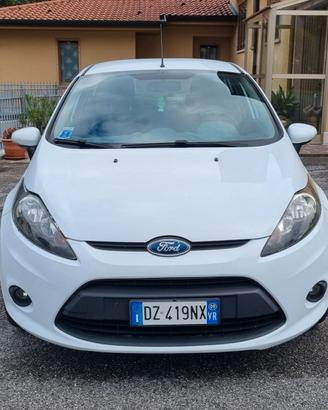 FORD FIESTA - 2009