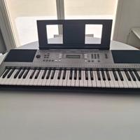 Tastiera Yamaha PSR e353 