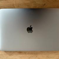 MacBook Air 13”