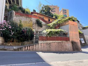 VILLA SINGOLA A GENOVA