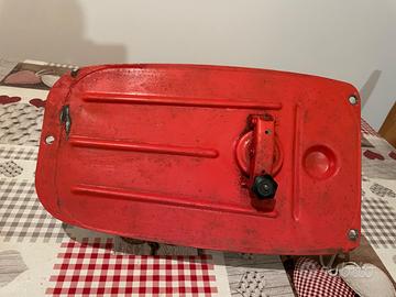 Ricambi Piaggio vespa 50 serbatoio