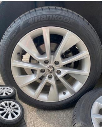  4 cerchi piu 4 gomme hankook 