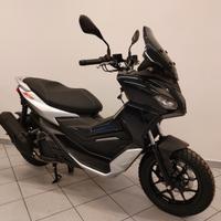 Aprilia SR GT 200 Promozione + Poss. Fin. Int. Zer