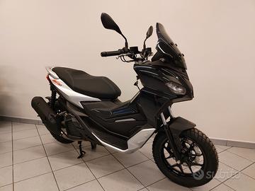 Aprilia SR GT 200 Promozione + Poss. Fin. Int. Zer