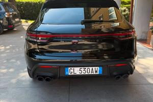Porsche Macan 2022 2000 benzina full