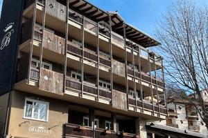 Prato nevoso si propone appartamento signorile