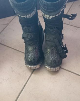 stivali da moto 