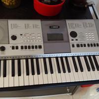 tastiera Yamaha PSR-E413