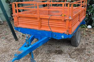 Rimorchio agricolo