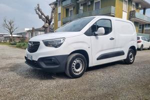 AUTOCARRO OPEL COMBO Anno 2020