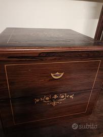 scatola portabicchieri intarsiata 