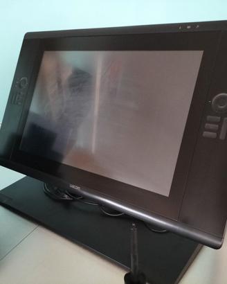 Wacom Cintiq 24HD Touch