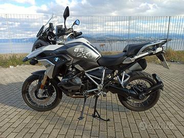 BMW R 1250 GS - Full 4 Pack