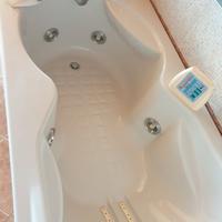 vasca idromassaggio IACUZZI   modello J-SHA