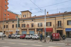 AMPIO QUADRILOCALE CON CANTINA IN MURRI - SM.107