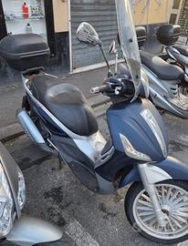 Piaggio Beverly 300
