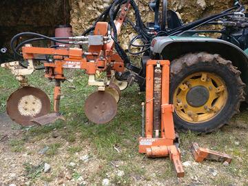 PORTA ATTREZZI INTERFILARE PER ATTACCO VENTRALE