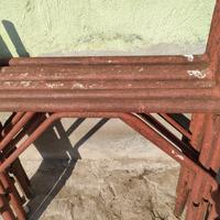 Cavalletti per il ponteggio  