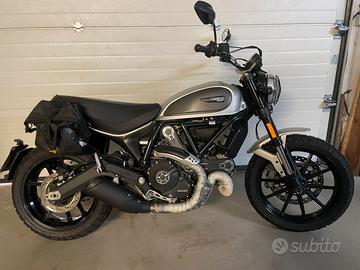 Ducati Scrambler 800