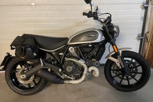 Ducati Scrambler 800