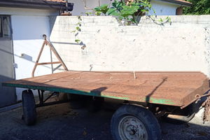 Carro per trasporto fieno