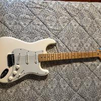 Fender stratocaster Player 2020