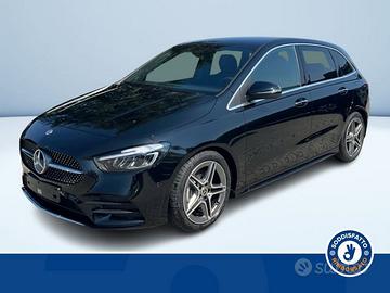 Mercedes-Benz Classe B 180d Automatic AMG Lin...