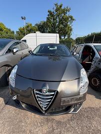 ALFA ROMEO GIULIETTA DEL 2013 PER RICAMBI