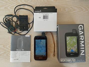 Garmin Montana 700 e supporto AMPS moto