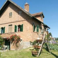 Casa indipendente con giardino e magazzino