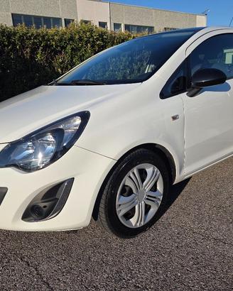OPEL Corsa 1.2 3 porte Edition