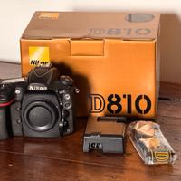 Nikon D810 con accessori