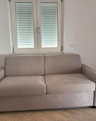 divano letto matrimoniale