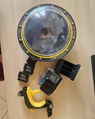 GoPro Hero6 Black con Dome Telesin e accessori