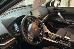 AUTO PARI AL NUOVO 10/2023