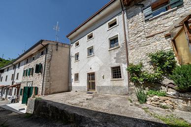 RUSTICO A BADIA CALAVENA