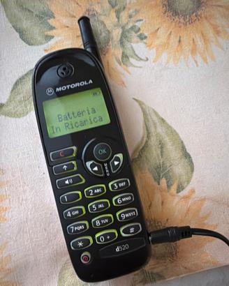 Cellulare Motorola d520