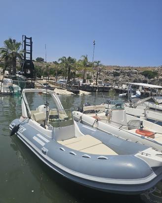 Gommone sacs 530