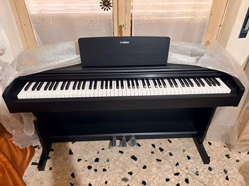 Pianoforte Digitale Yamaha - YDP 145