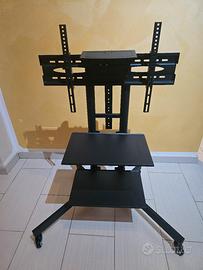 Supporto tv con ruote