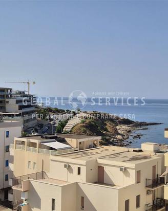 Attico e superattico con ampie terrazze vista mare