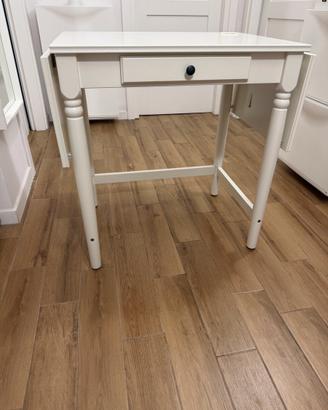Tavolo Ikea allungabile con ribalte e cassetto