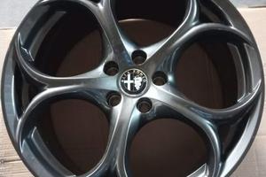 Cerchi in lega Alfa Romeo GIULIA QV 19 pollici