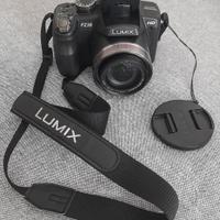 Macchina fotografica digitale compatta 