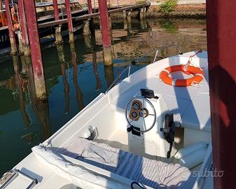 Barca open con motore Honda 40 cv