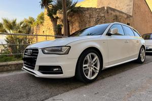 Audi A4 avant sline quattro