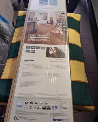laminato per pavimento