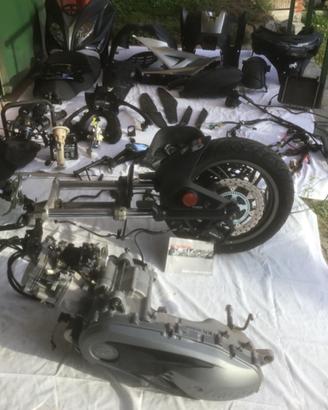 Ricambi scooter Kimco Xciting 400 anno 2017